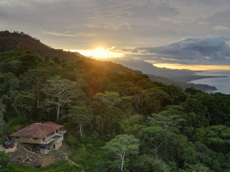 4 bed Home For Sale in , 